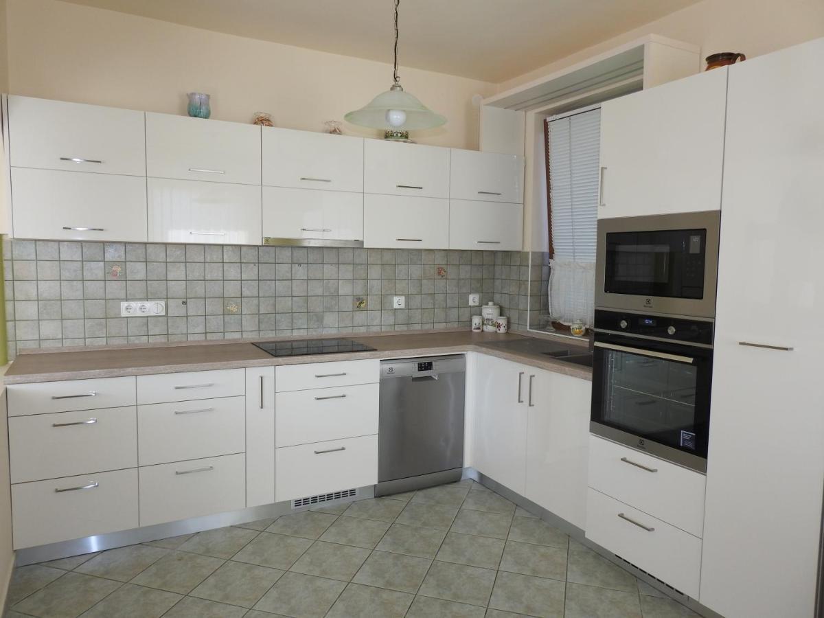 Petra Apartmanhaz Бадачоньтомай Екстер'єр фото